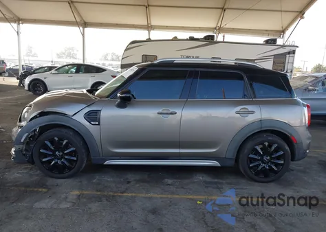 2019 Mini Countryman Cooper из США, поврежденный, VIN WMZYS7C51K3J04723